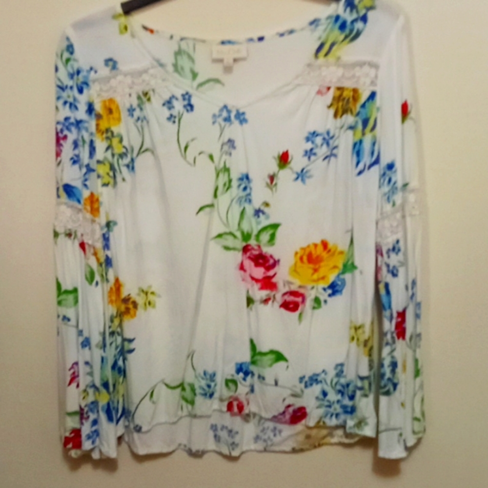 Floral boho blouse